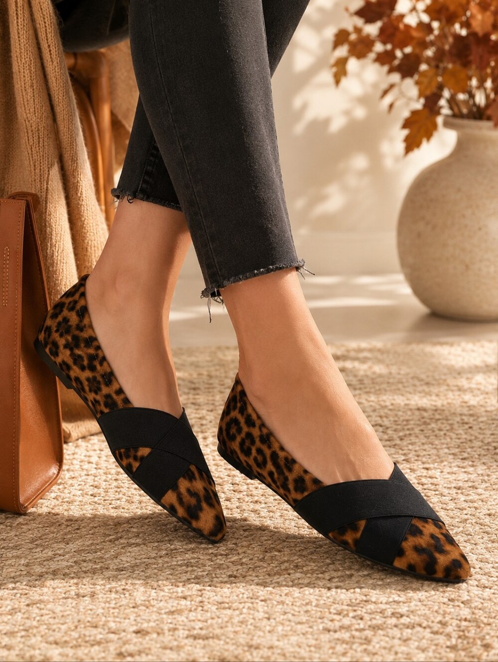 🖤🐆 Anne Klein Sport Leopard Print Pointed Toe Flats Criss Cross Elastic 8M